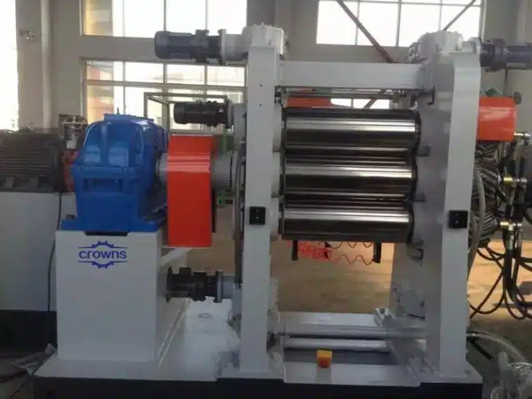 Calandria automática de tres rodillos -Crowns Machinery